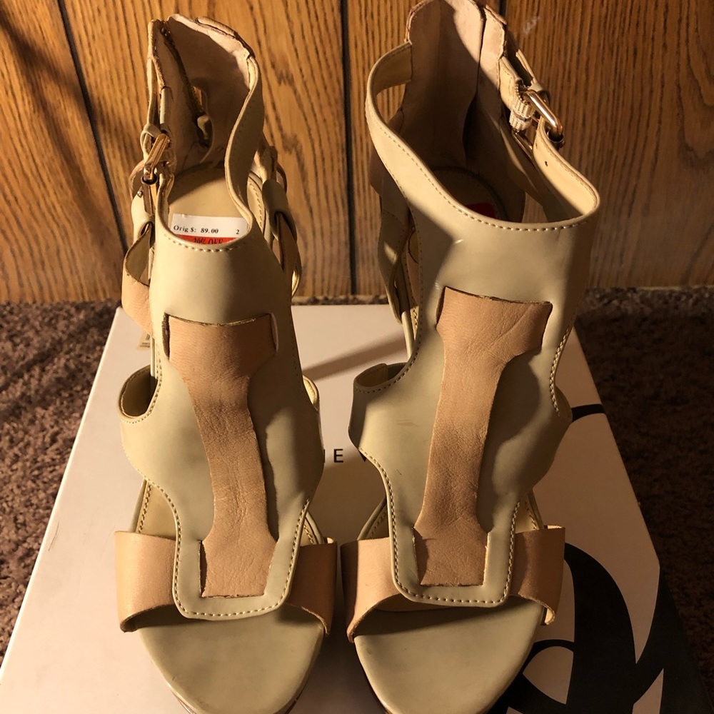 Tan Nine West Heels